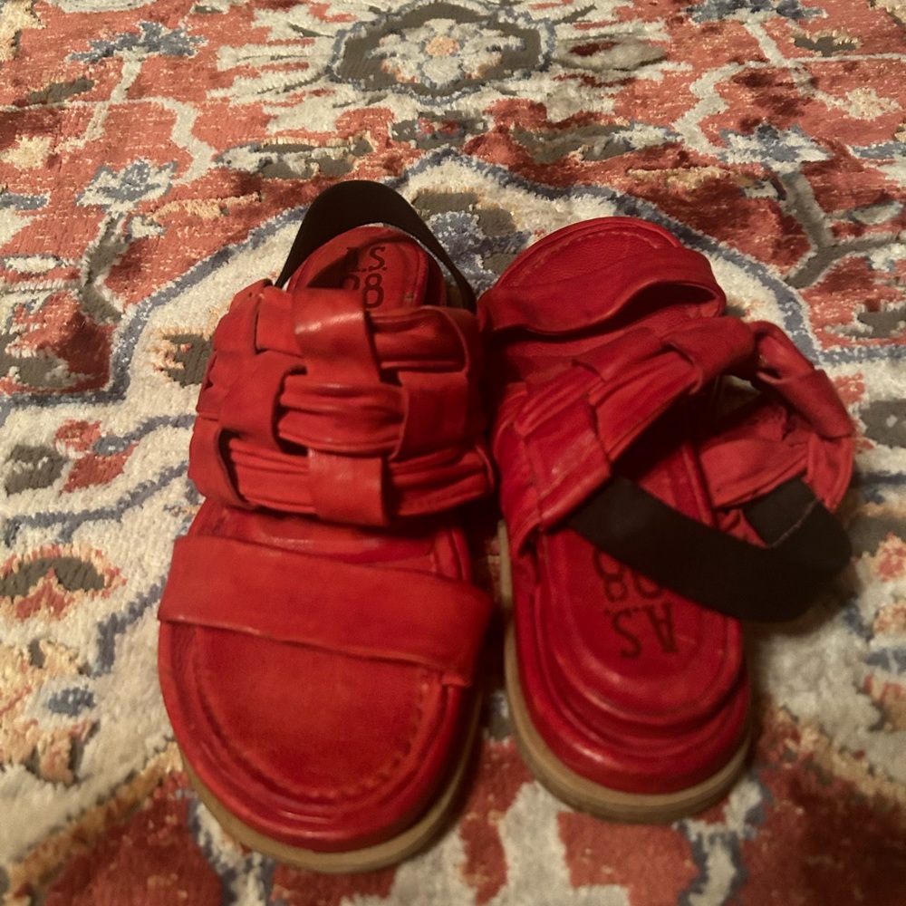 A.S.98 Red Purt sling back - Picture 2 of 9